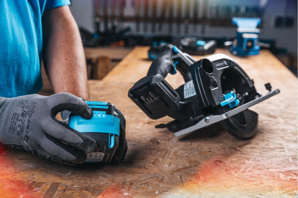 BATERÍA 4.0 Ah 18 v