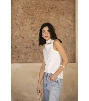 Blusa Jordania Cut Out