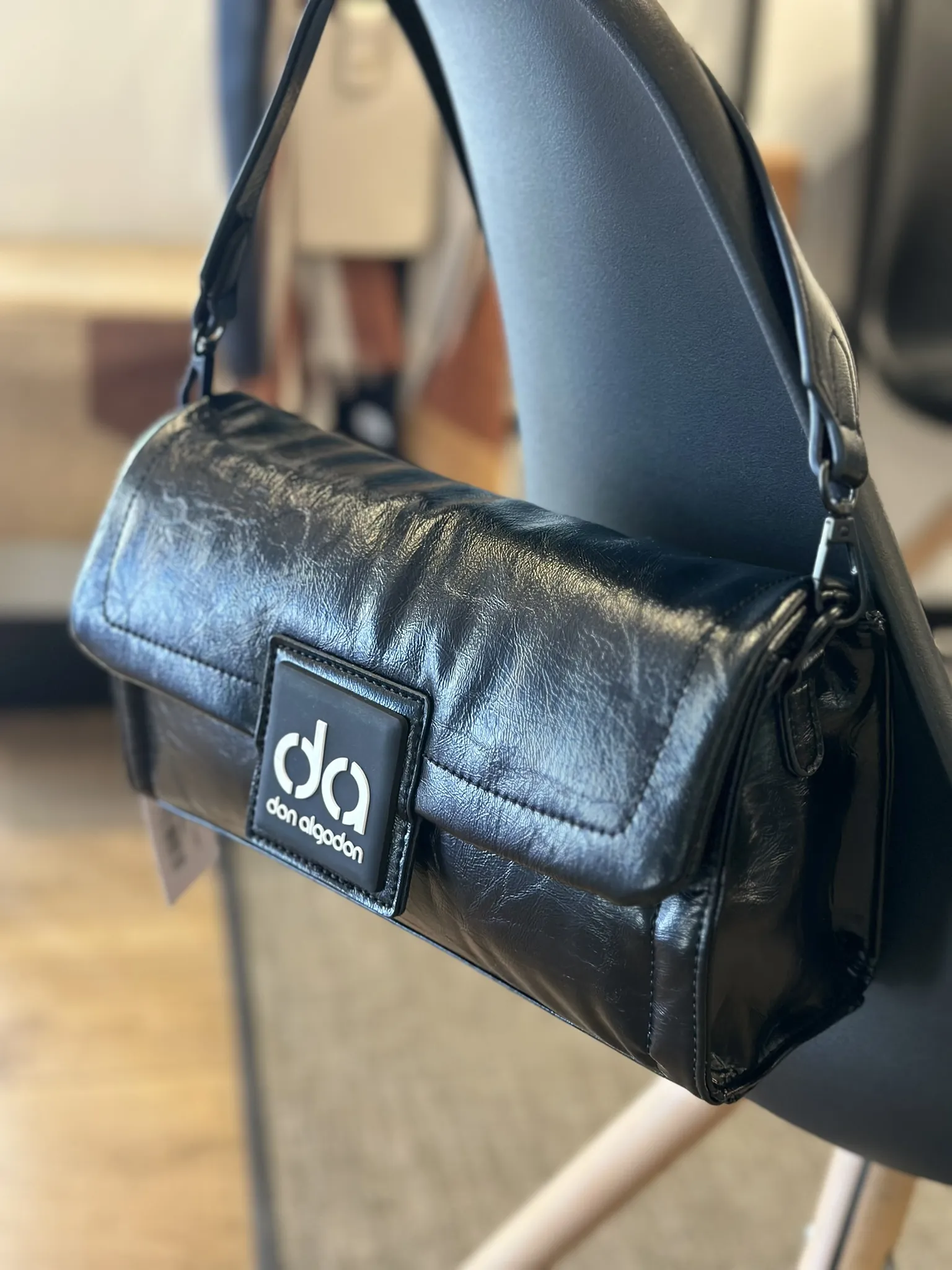 Bolso Bandolera Solapa Acolchado Don Algodón Negro