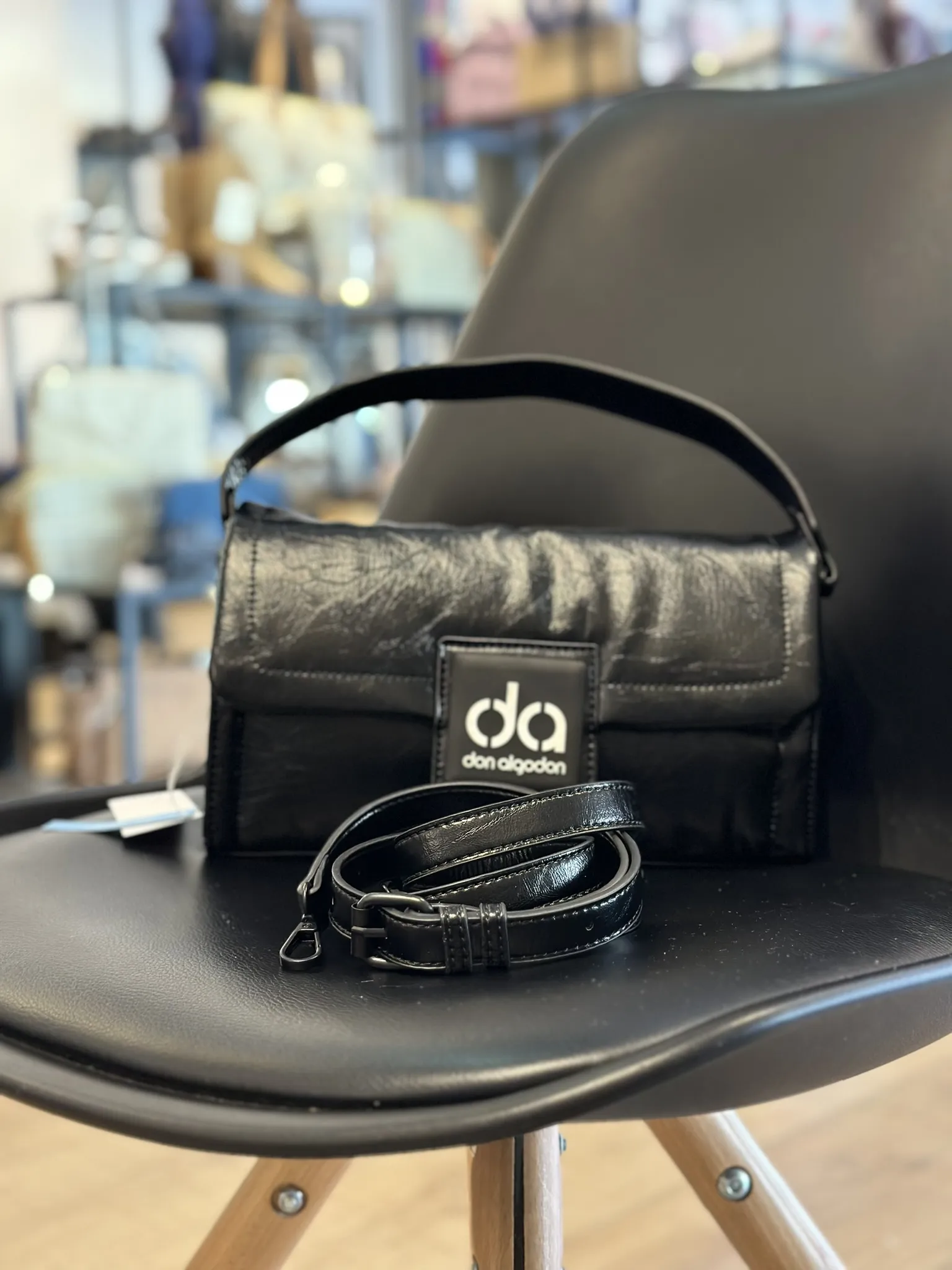 Bolso Bandolera Solapa Acolchado Don Algodón Negro