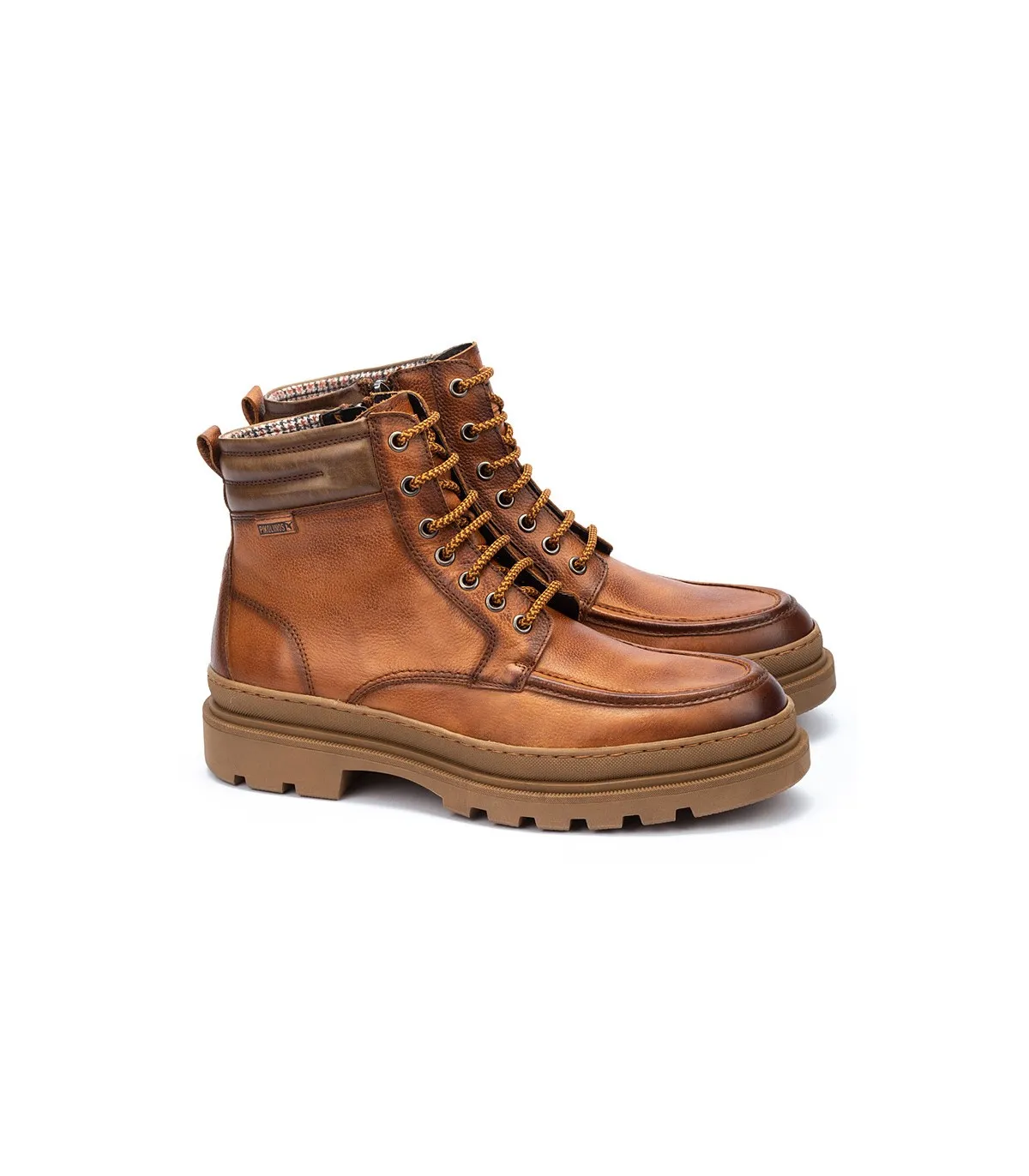 Bota engrasada en piel brandy