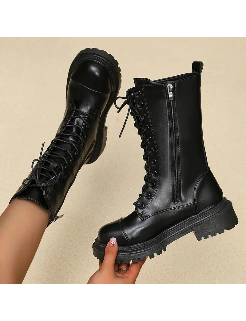Botas estilo militar urbanas para mujer