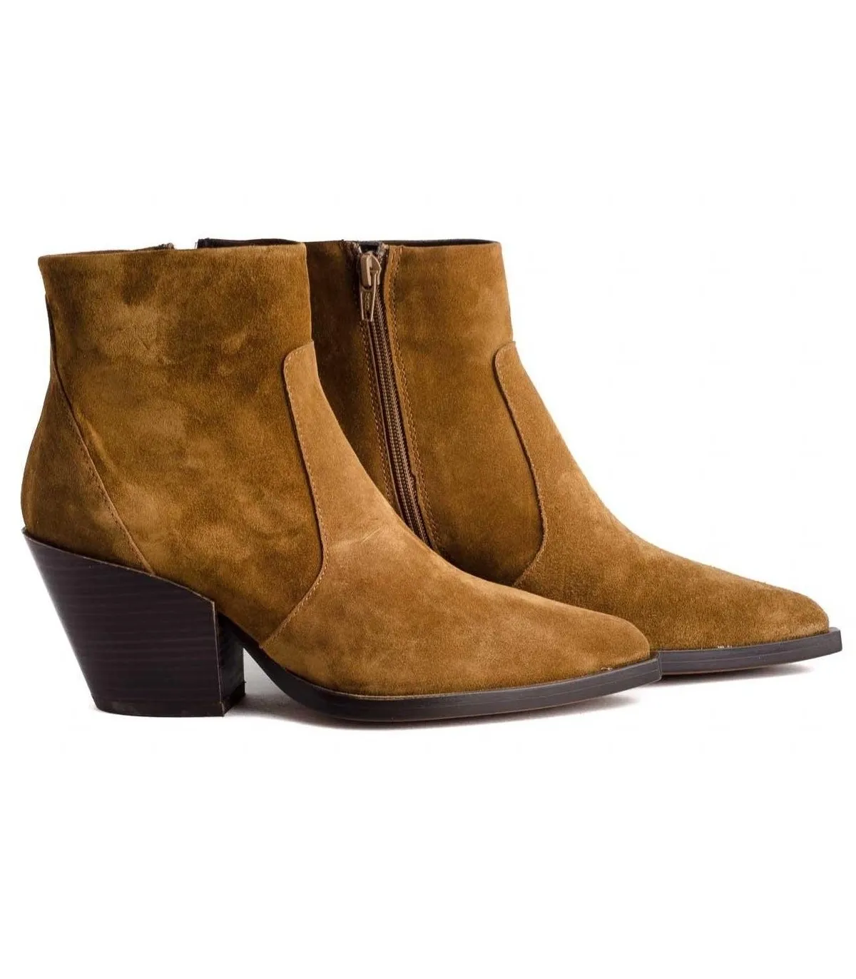 Botines camperos en cuero marca Alpe