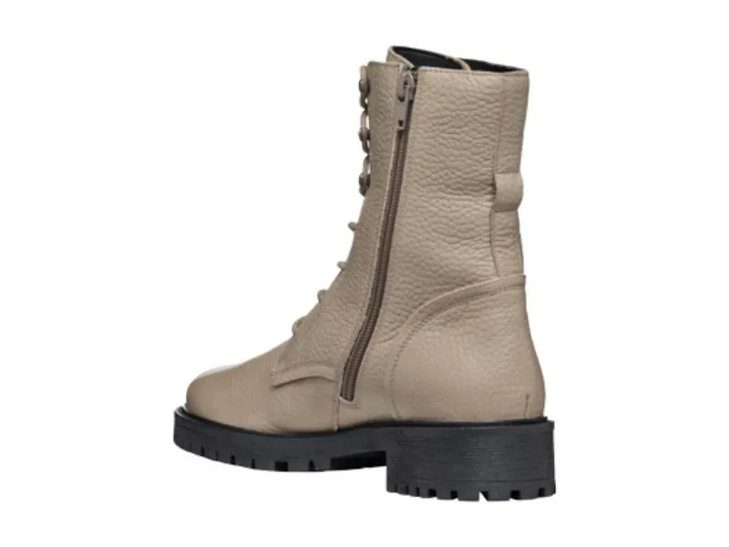 BOTÍN DE CORDONES HOARA PARA MUJER GEOX EN COLOR TAUPE D94FTE