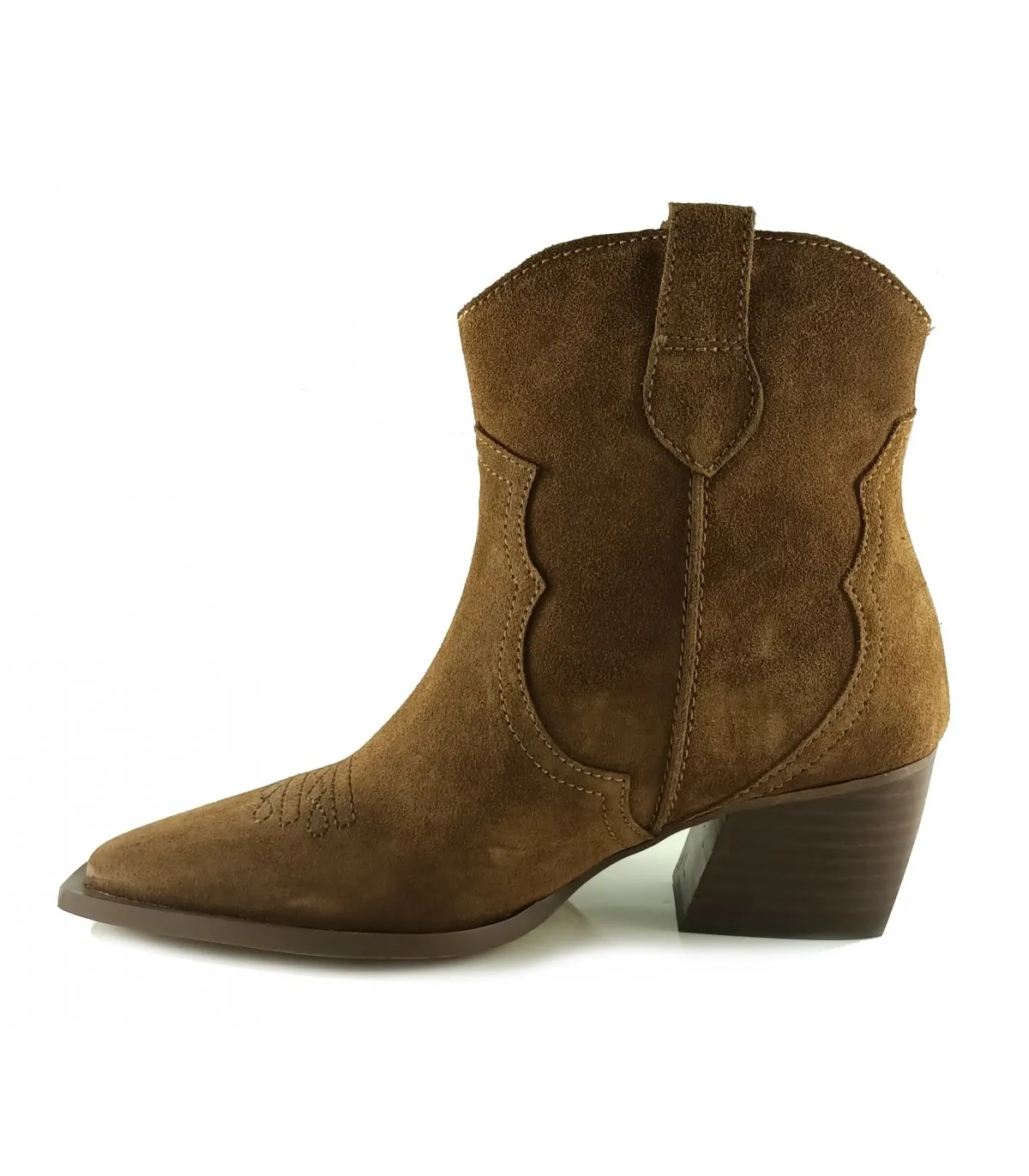 Botín de mujer estilo cowboy en piel cuero