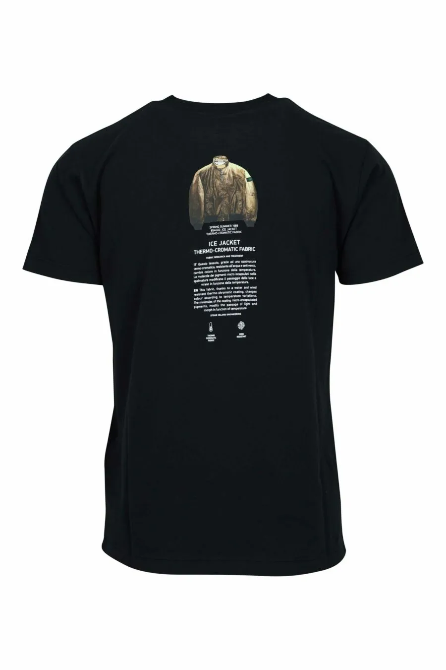 Camiseta negra con minilogo 