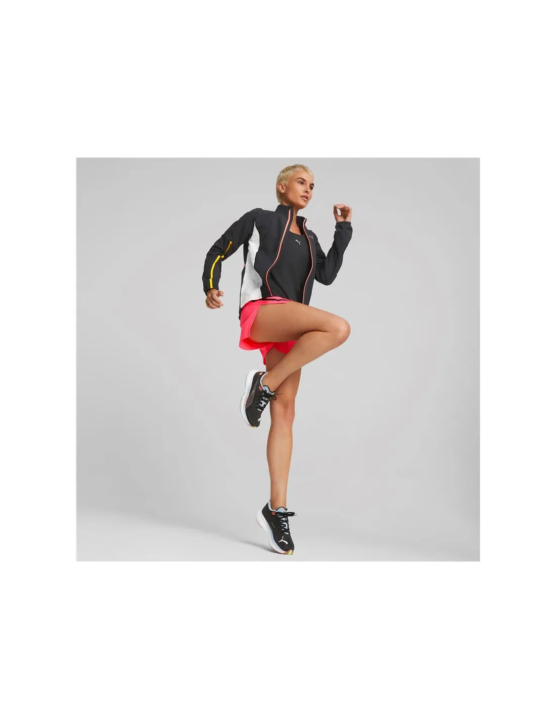 Chaqueta Puma Run Ultraweave Mujer Bk