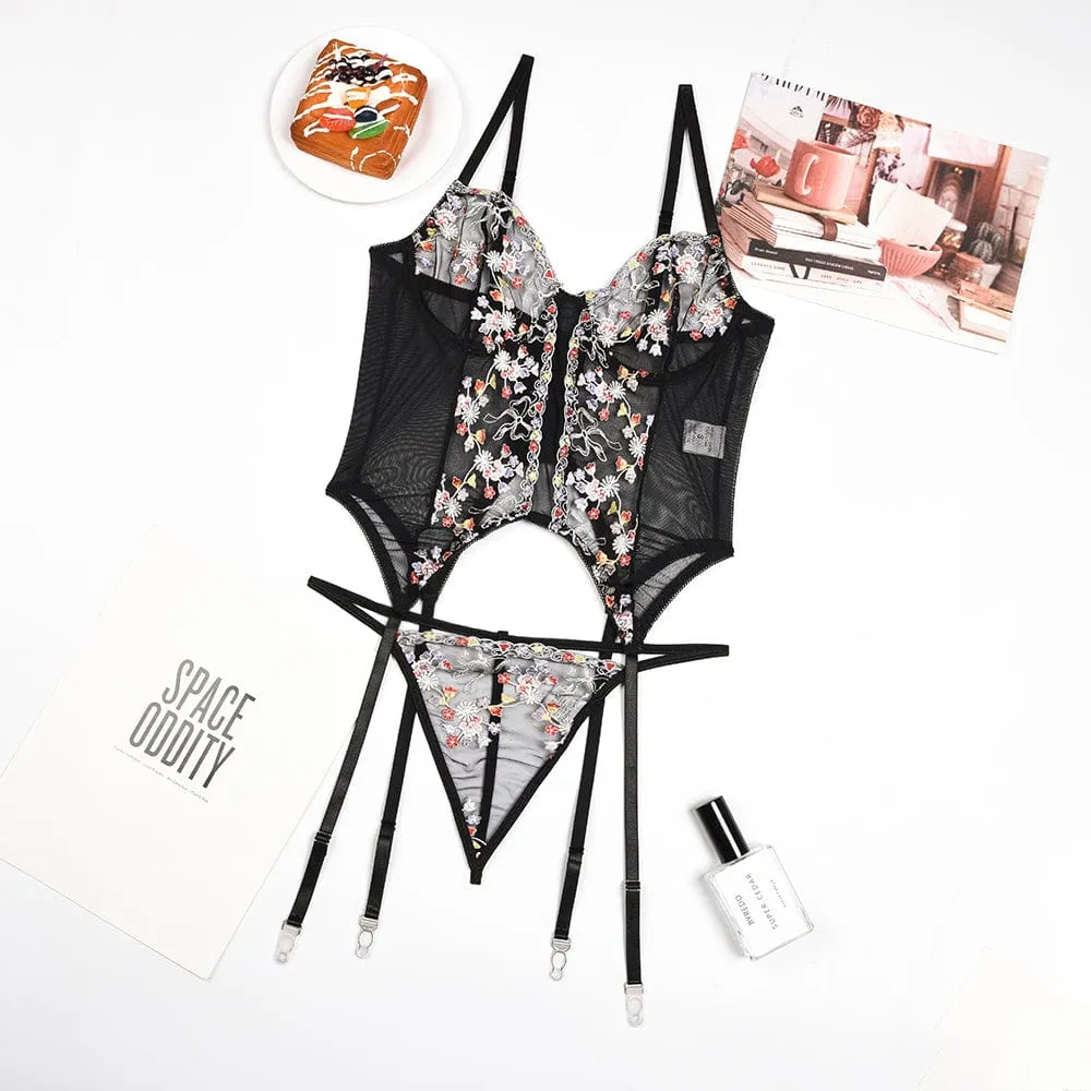 Conjunto de lencería con top de malla