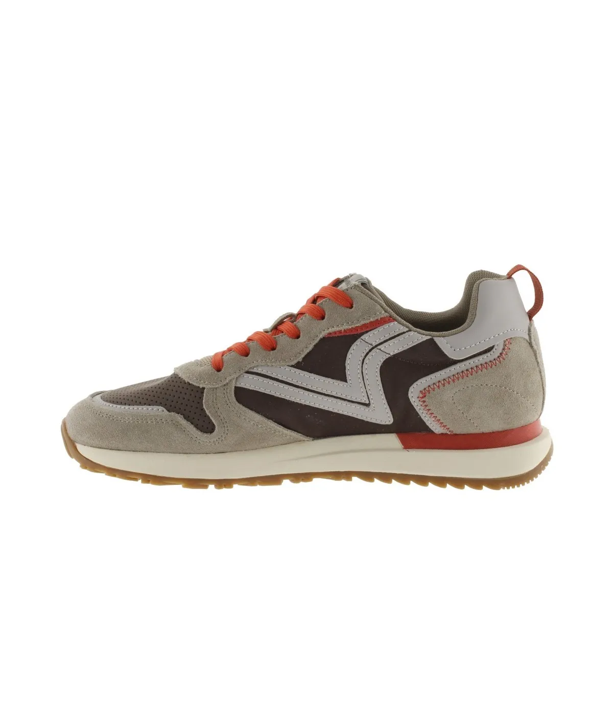 Deportivo combinado en color taupe y azul