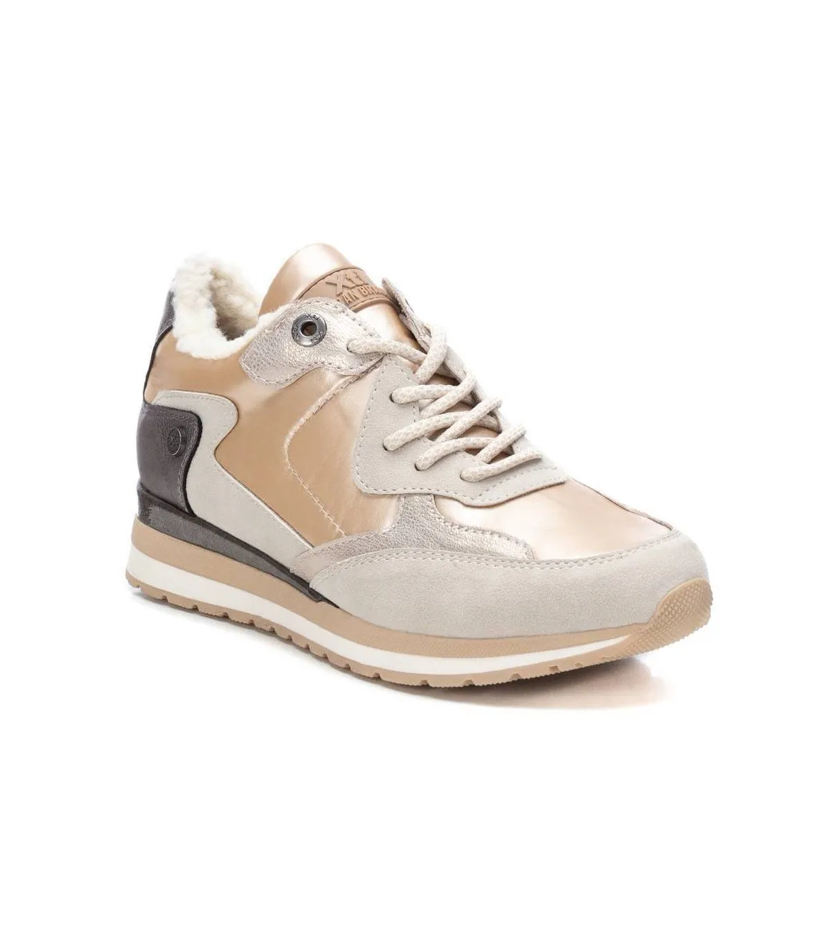 Deportivo para mujer en color hielo