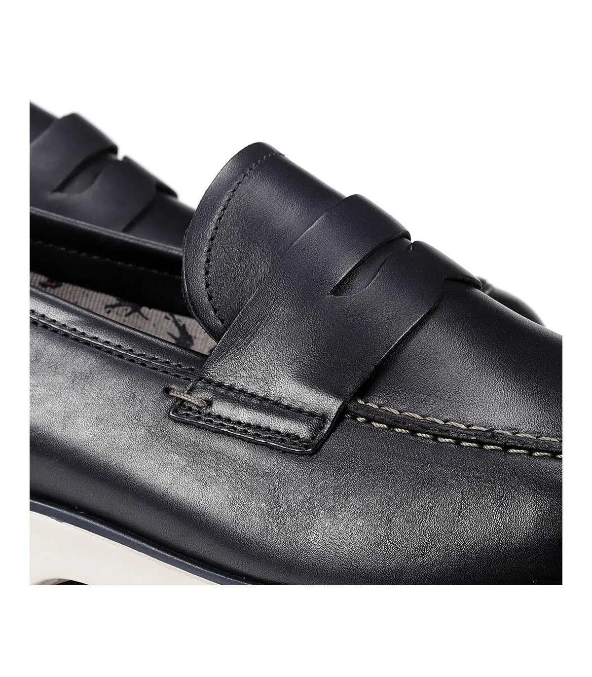 F0822 Mocasines Hombre
