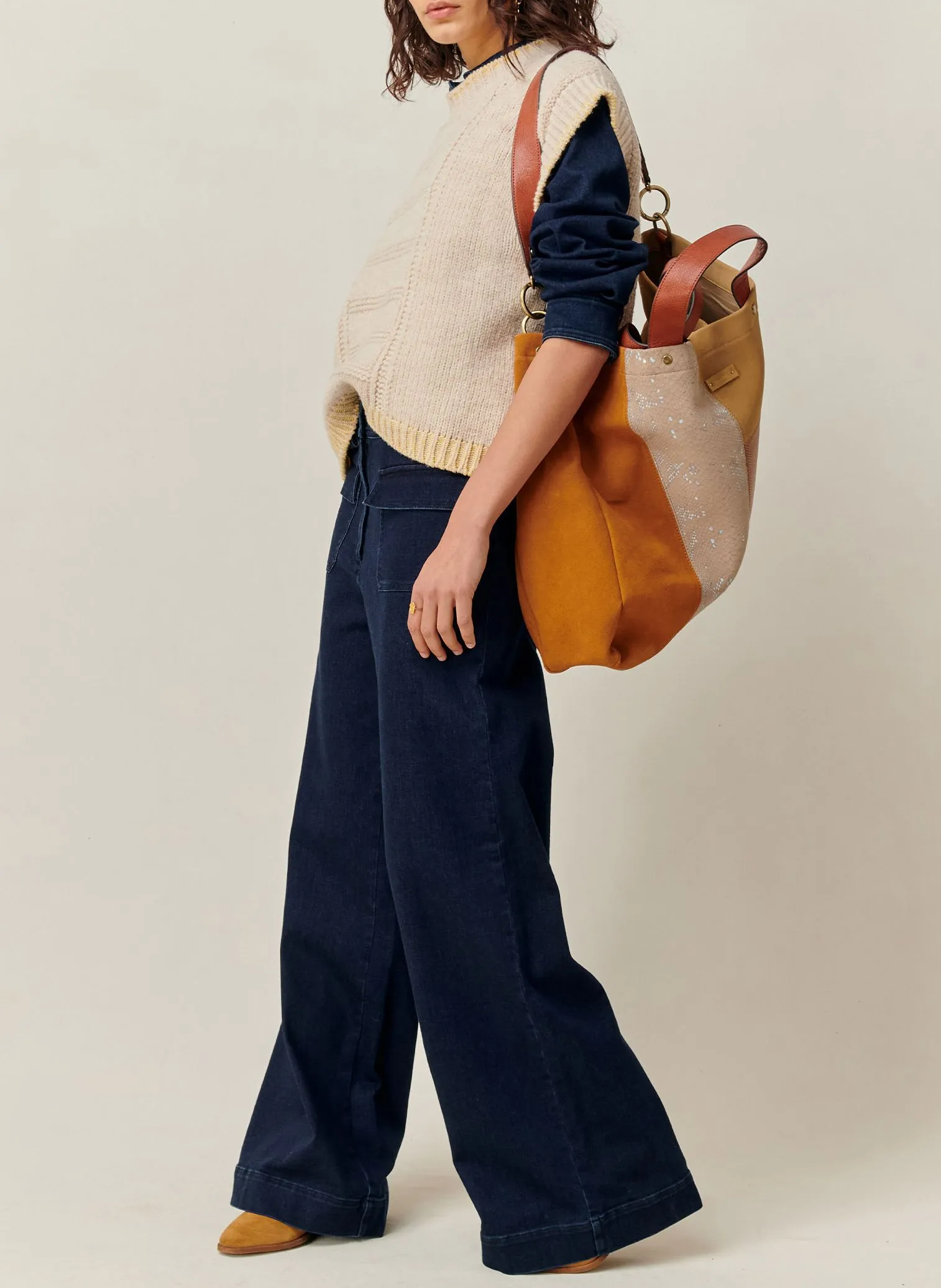 MANHATTAN  PANTALóN FLARE DE TELA VAQUERA LIGERA EN AZUL