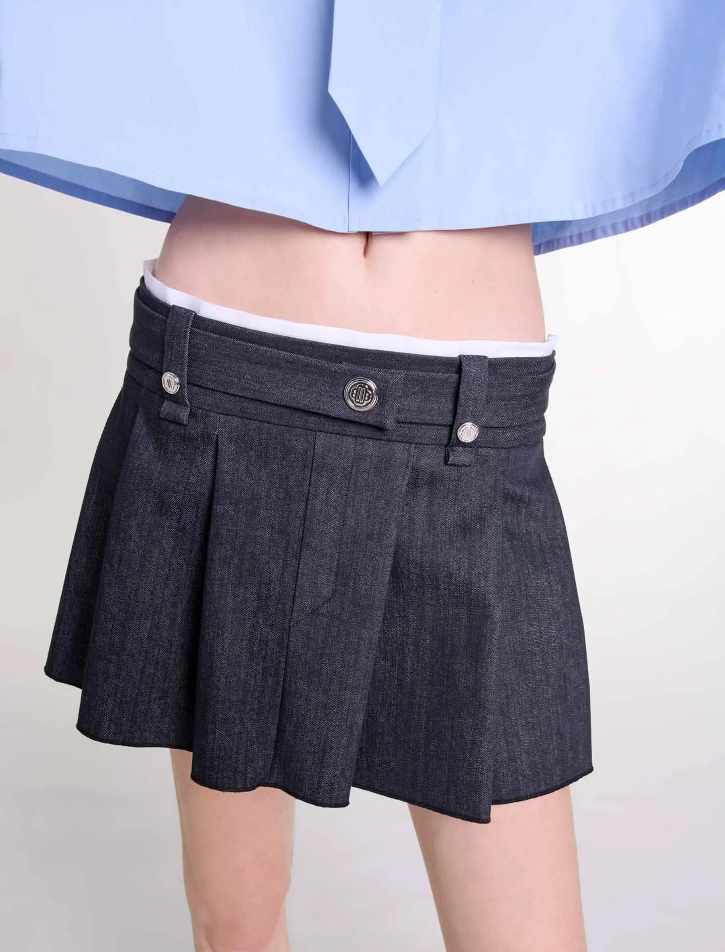 Minifalda negra efecto denim