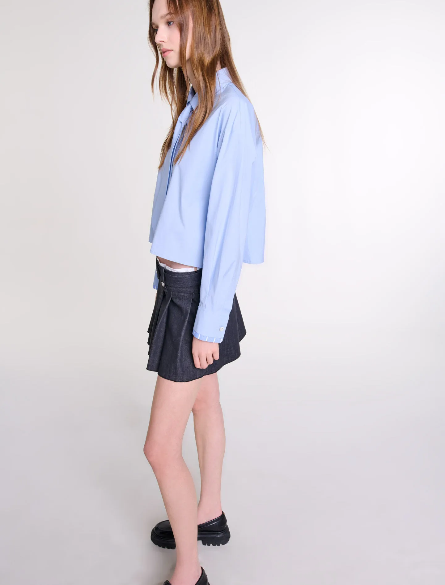 Minifalda negra efecto denim