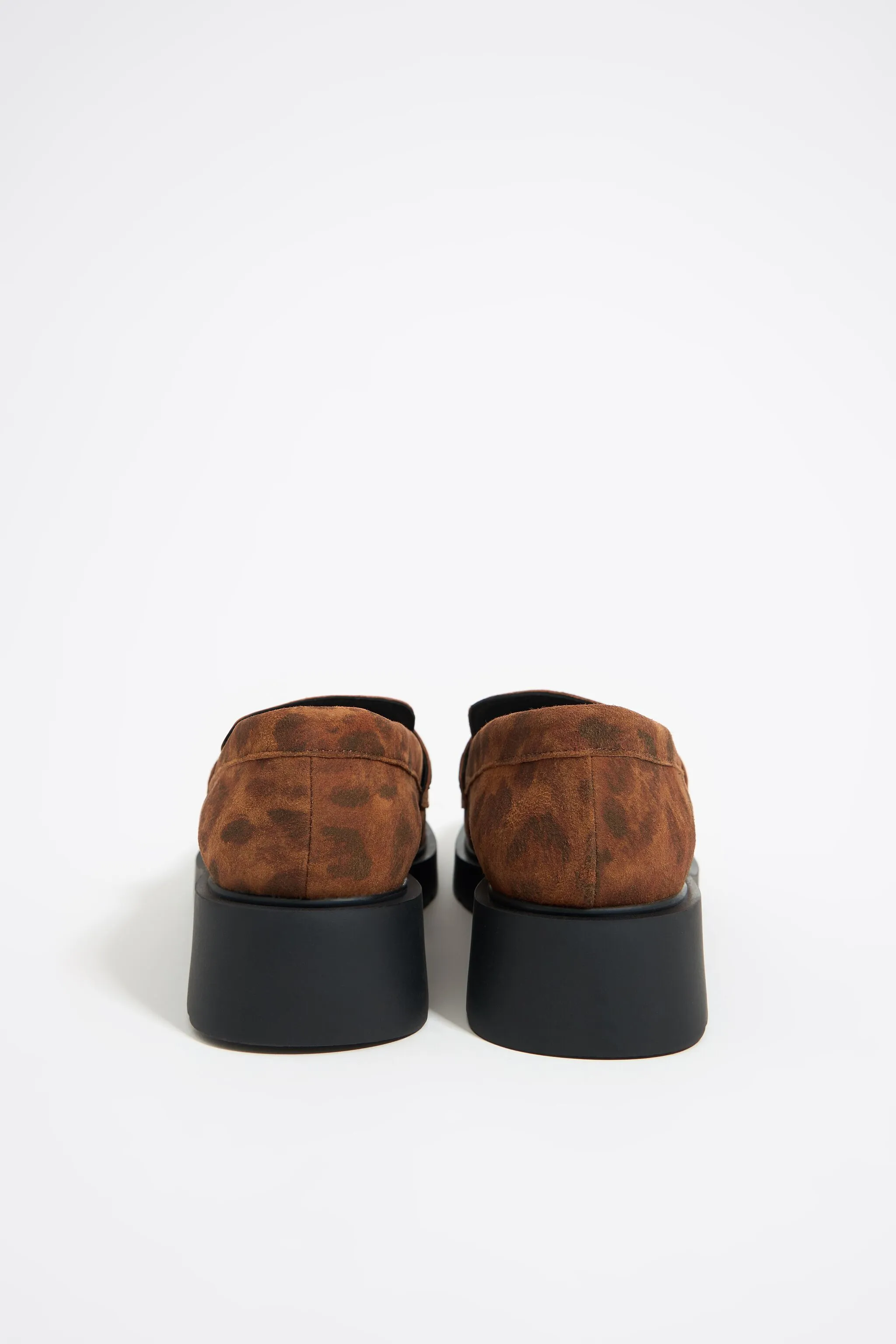 Mocasín ante print leopardo