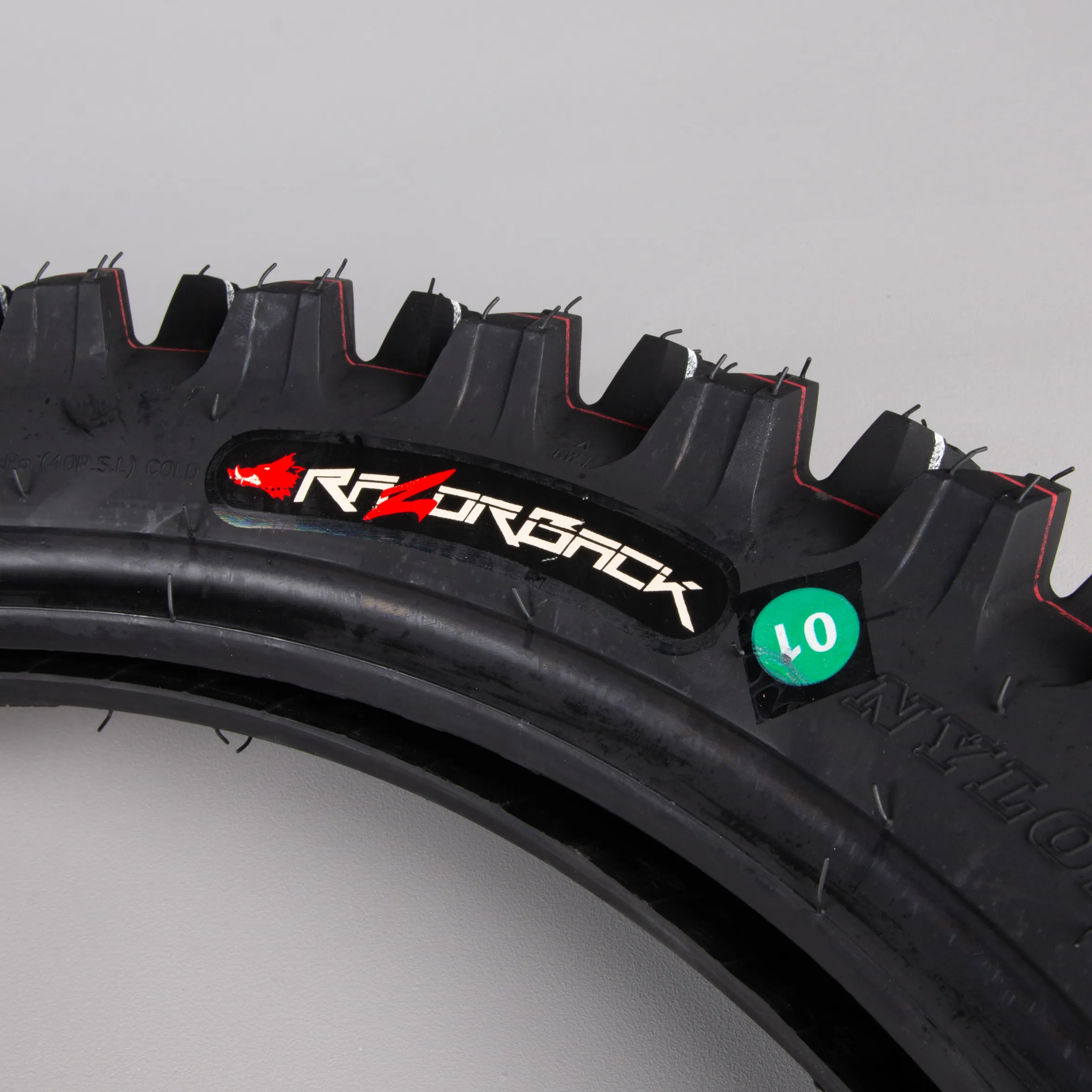 Neumático Trasero de Cross Razorback Sand 19”
