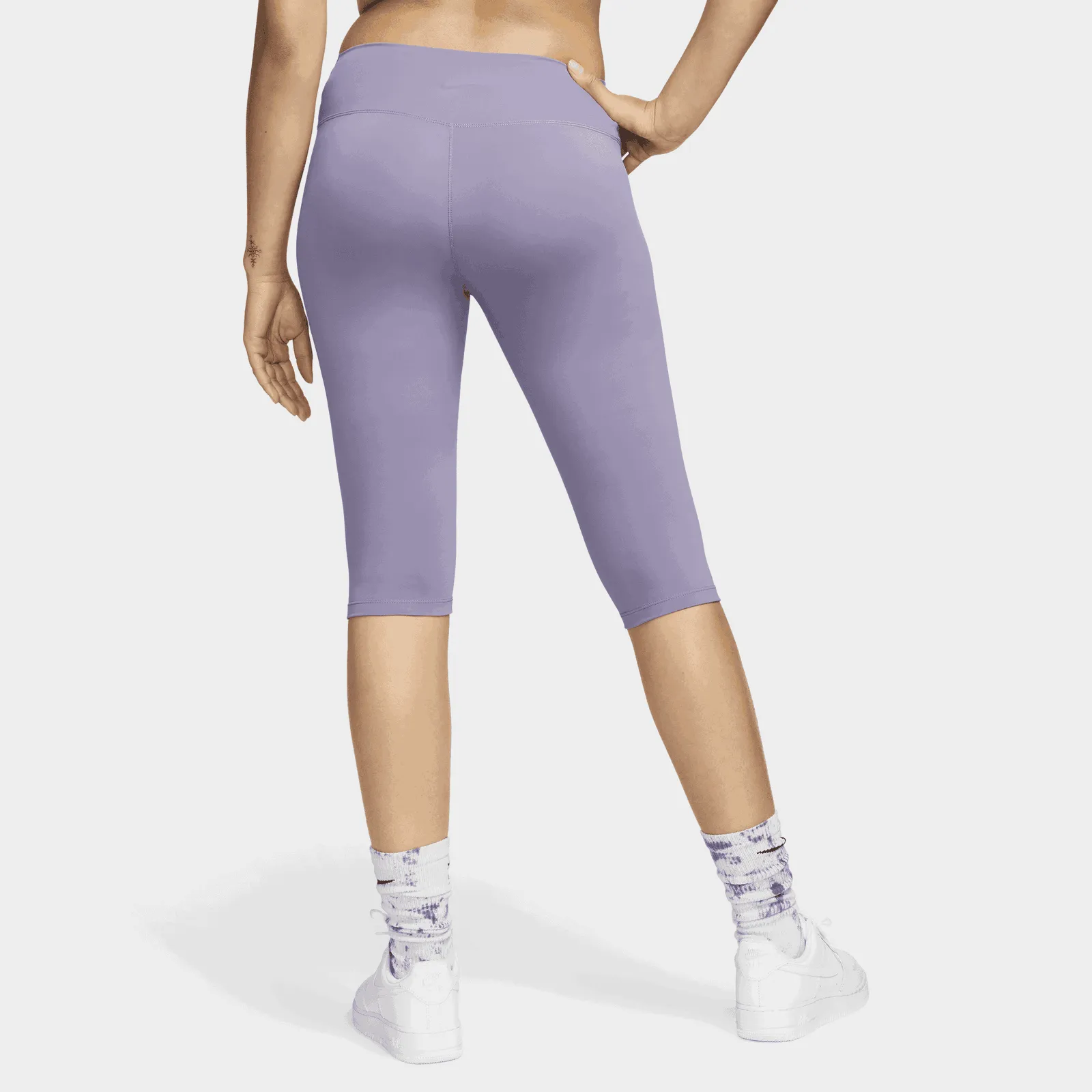 Nike Capri One