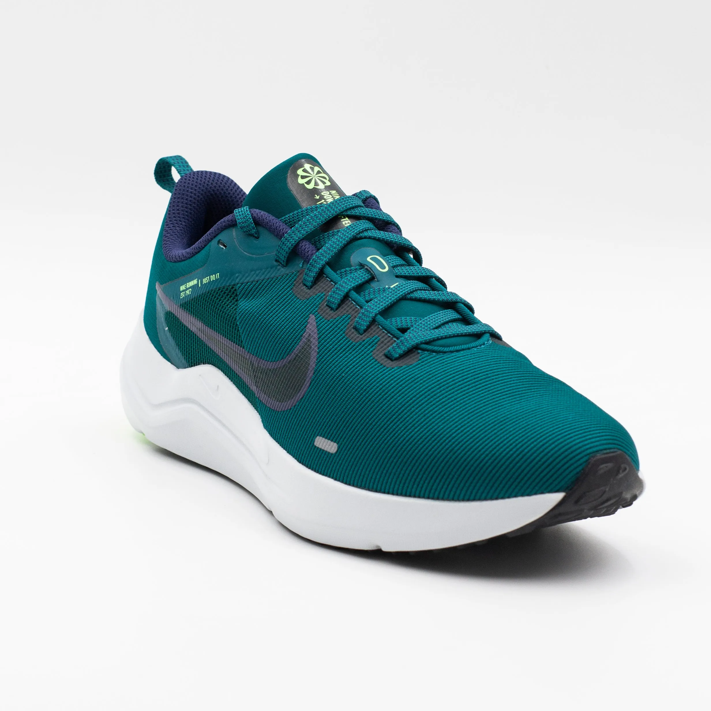Nike Downshifter 12 color verde gris