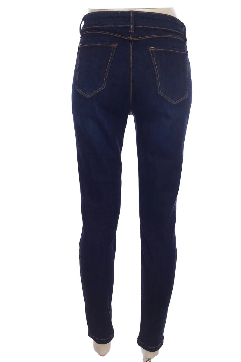 PANTALóN COLOR AZUL  KOAJ