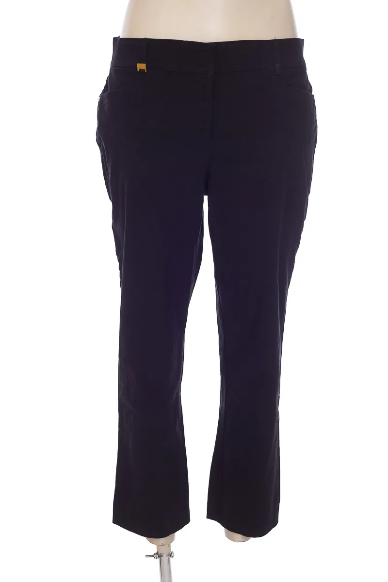 PANTALóN COLOR NEGRO  JM COLLECTION