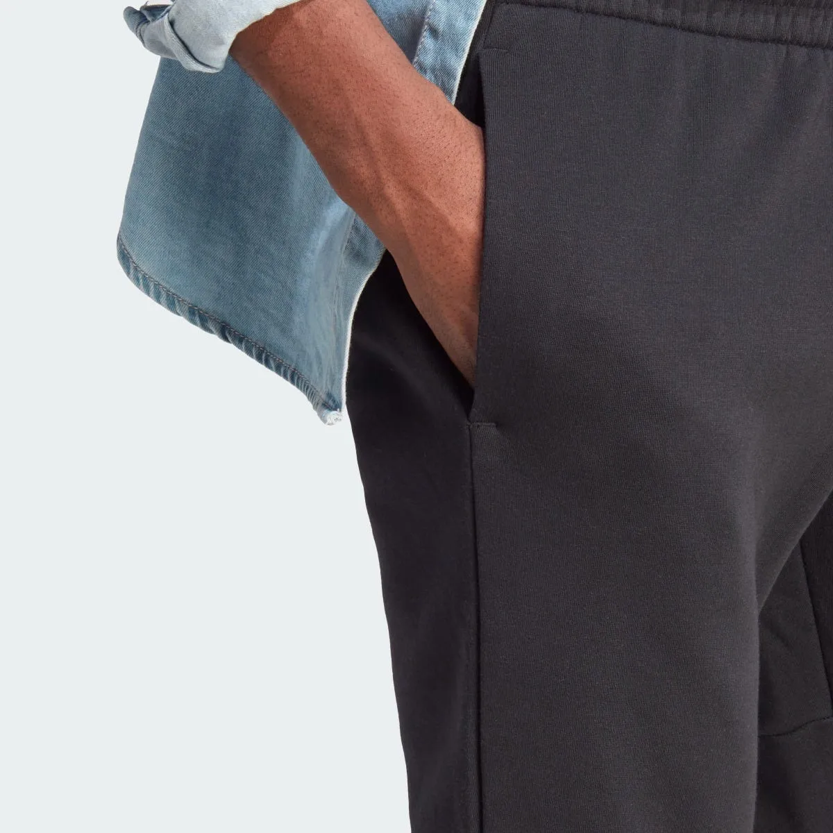Pantalón Lifestyle Hombre Adidas Essentials Fleece Tapered Cuff Big Logo Negro