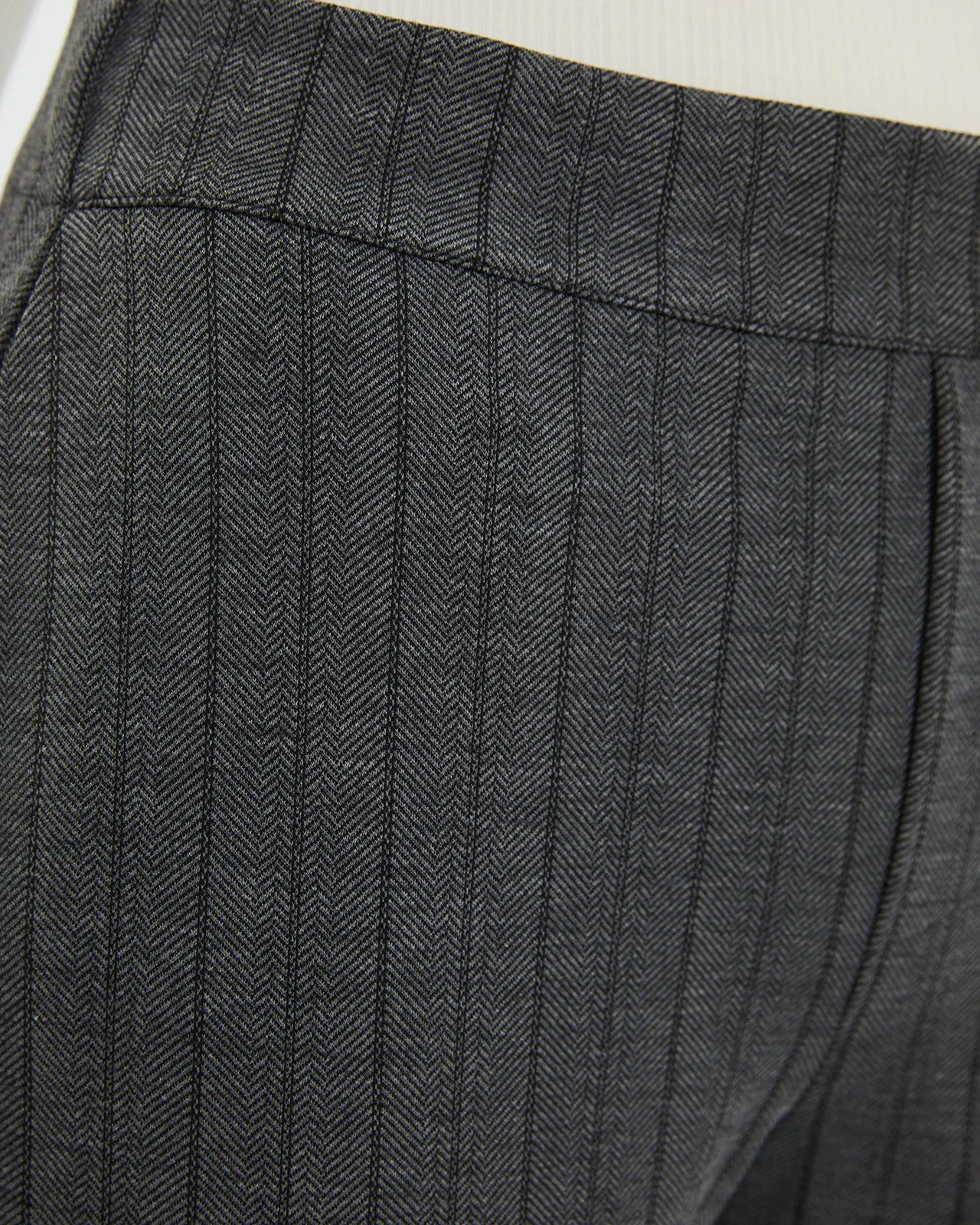 Pantalón recto tejido raya diplomática