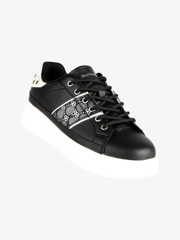 Renato Balestra Zapatillas bajas de mujer con tachuelas.