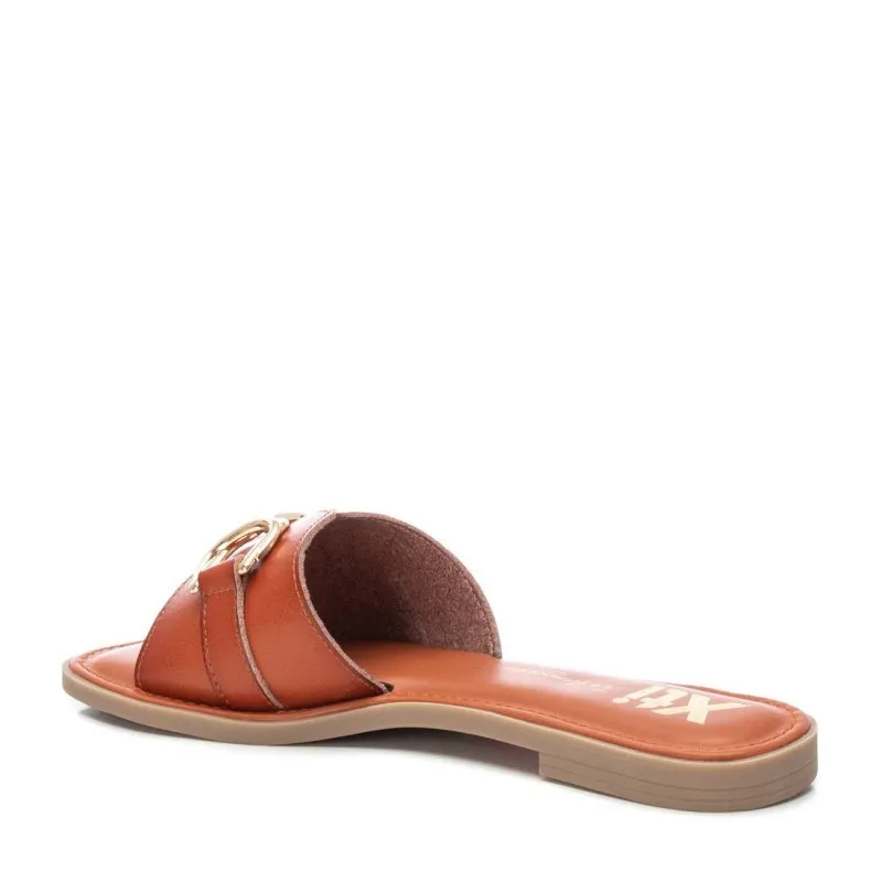 Sandalia de mujer XTI 142588 Camel