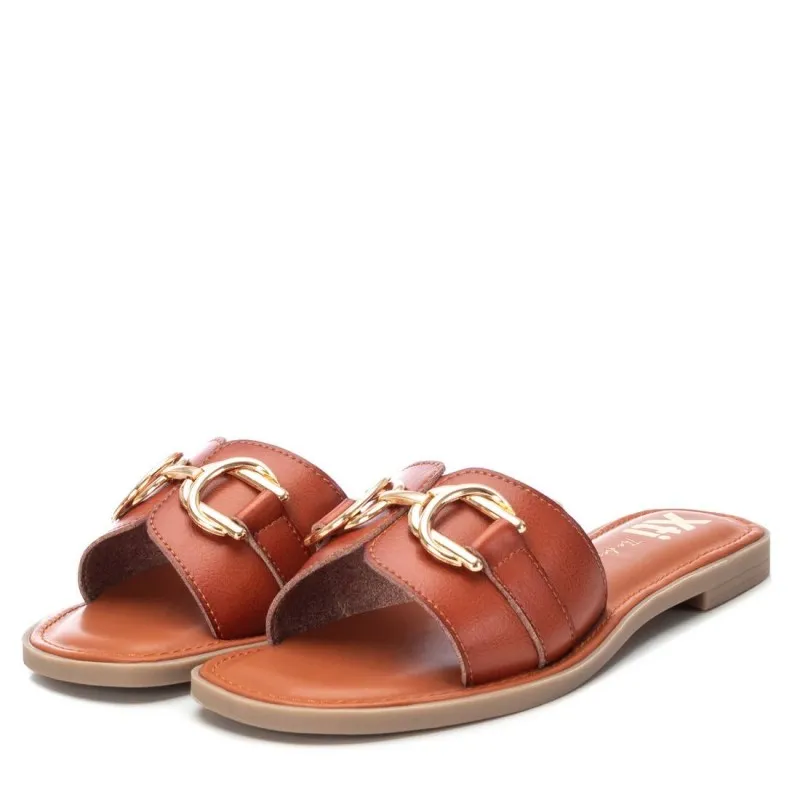 Sandalia de mujer XTI 142588 Camel