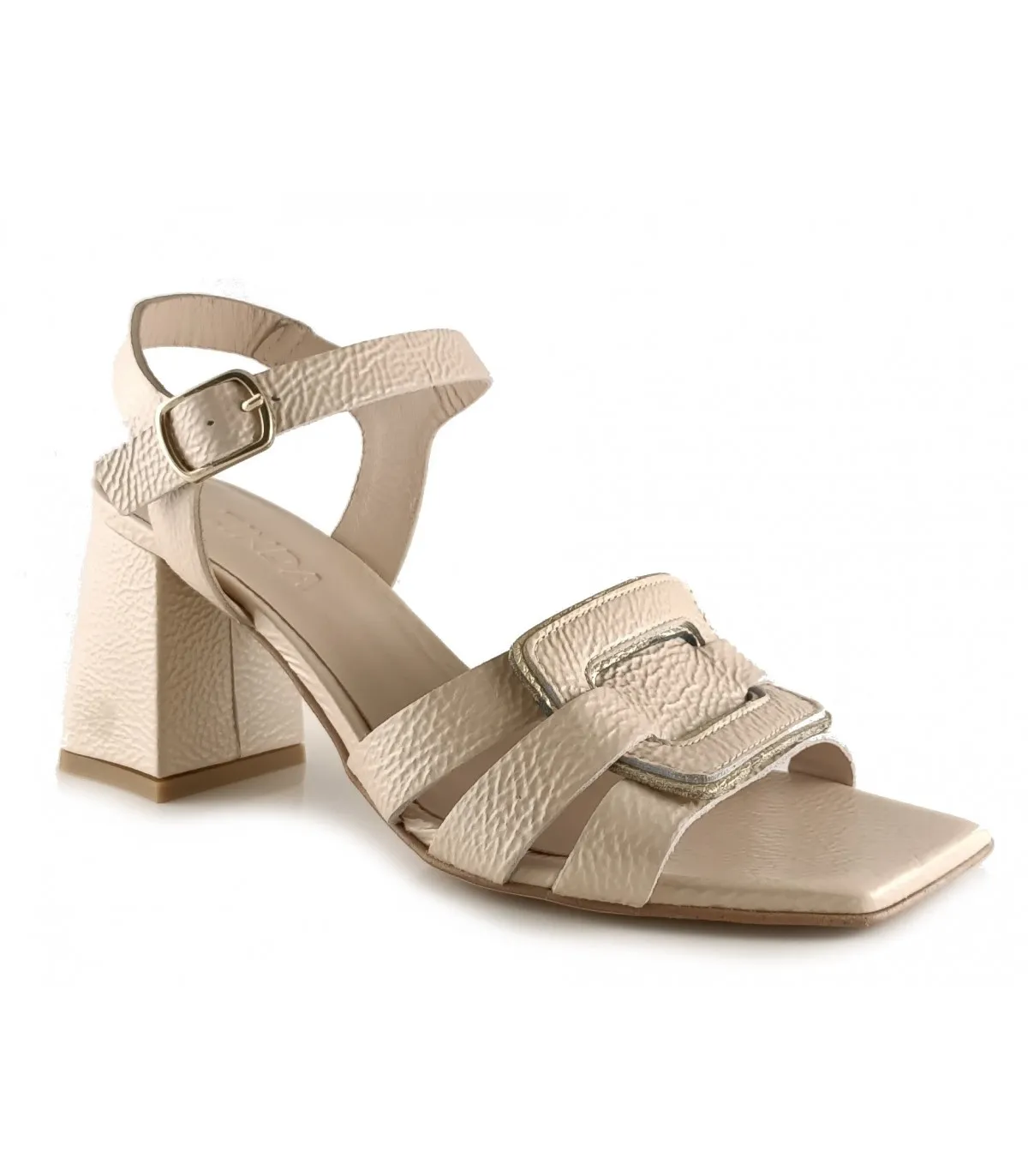 Sandalias beige de mujer