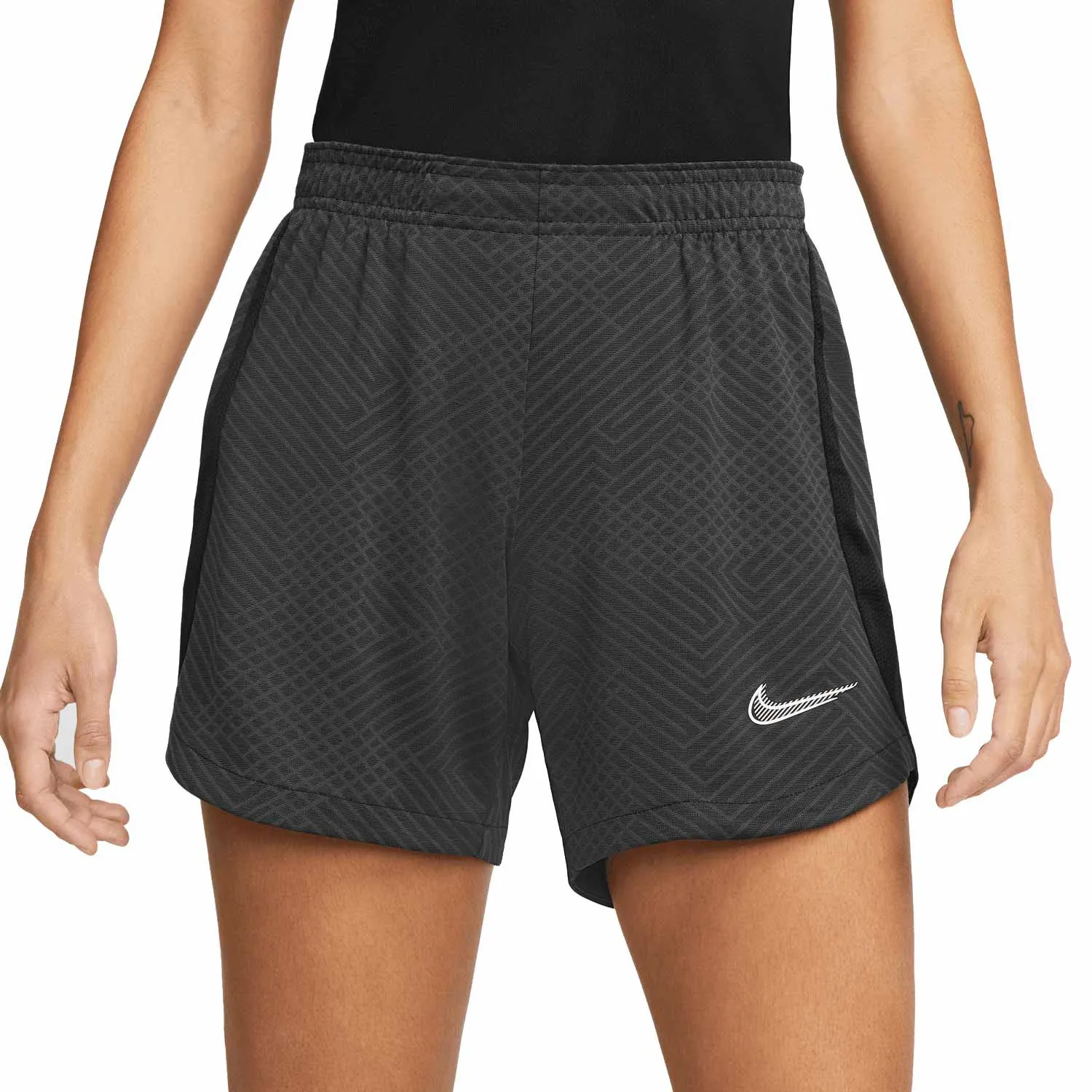 SHORT NIKE MUJER DRIFIT STRIKE