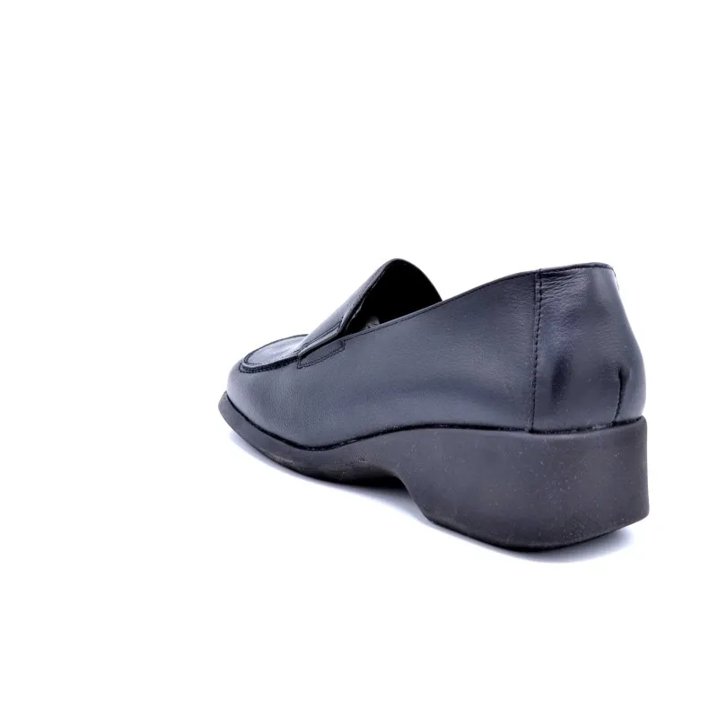 Tere Martos 32013 negro | Mocasín de piel para mujer | Hecho en España