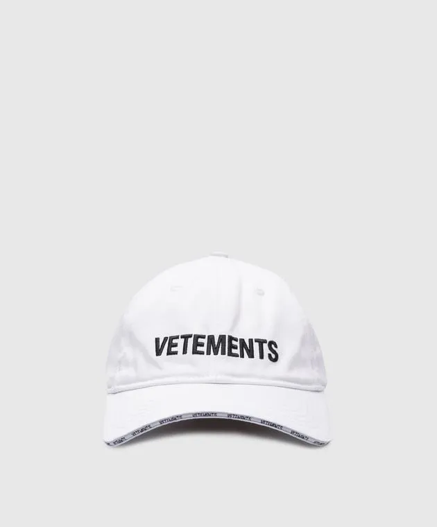 Vetements White cap with logo embroidery