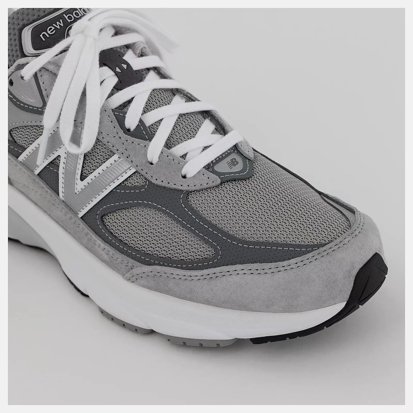 ZAPATILLAS 990 V6 MADE IN USA GREY  HOMBRE
