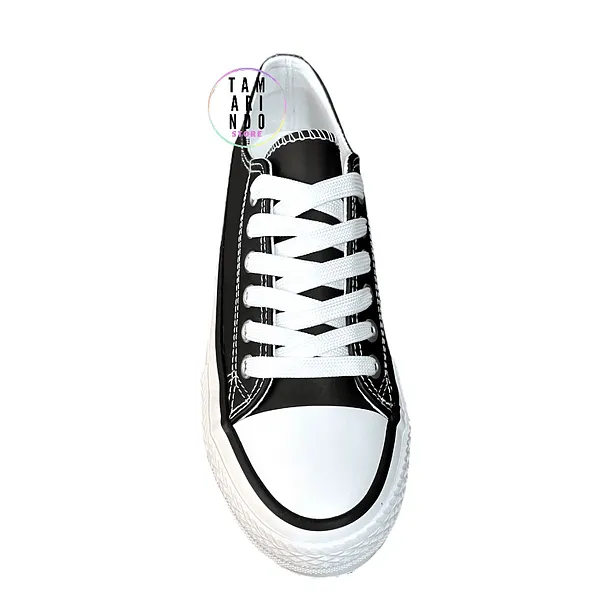 Zapatillas eco cuero negro 152