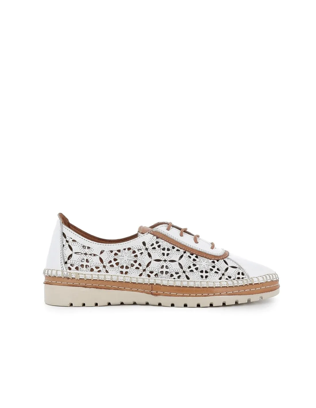 Zapato blanco plano cordones con calados geométricos mujer  Erase