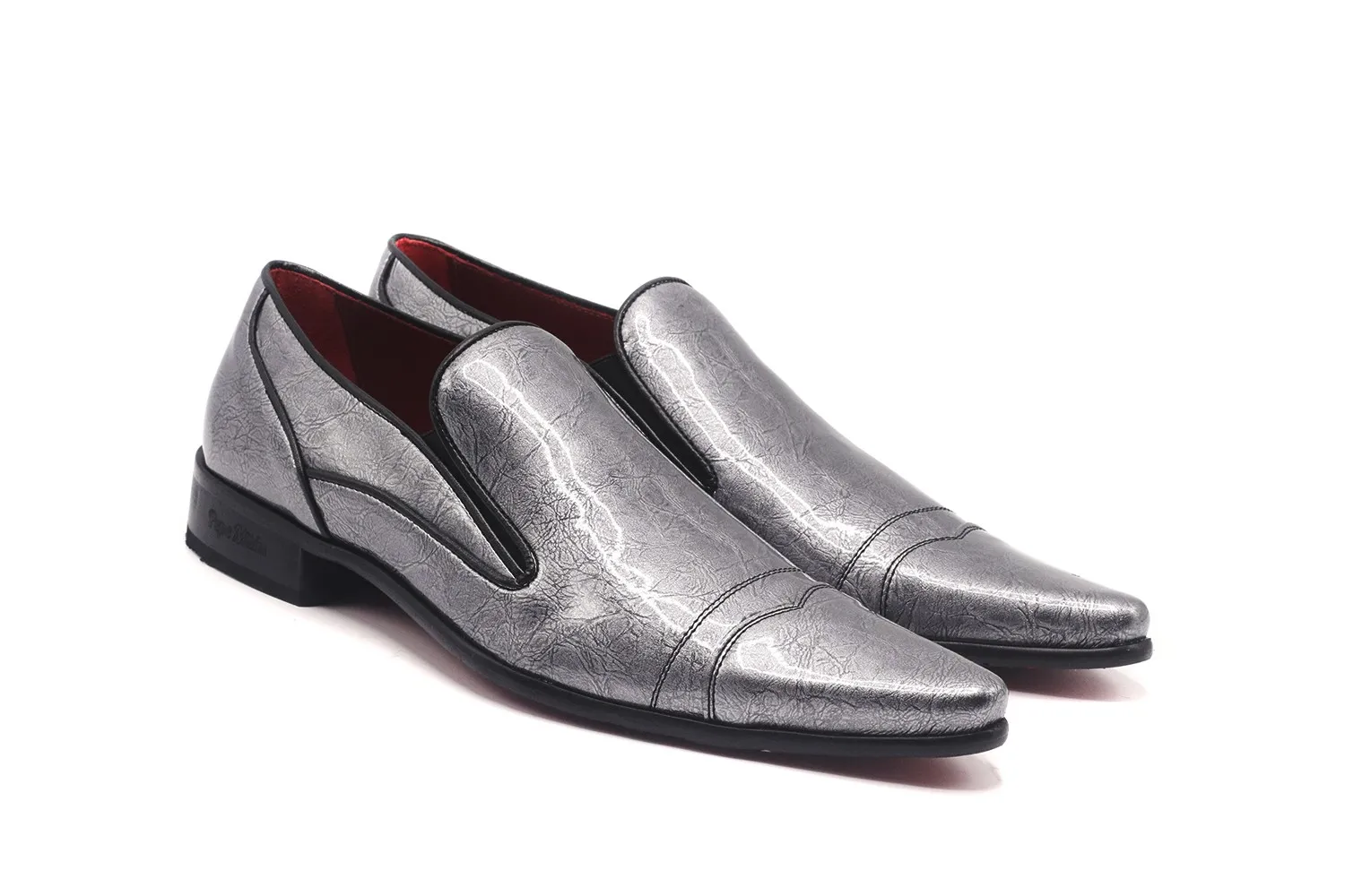 Zapato hombre charol plateado
