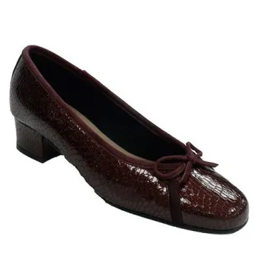 Zapato mujer tipo manoletinas con tacón lazo en empeine Roldán en burdeos
