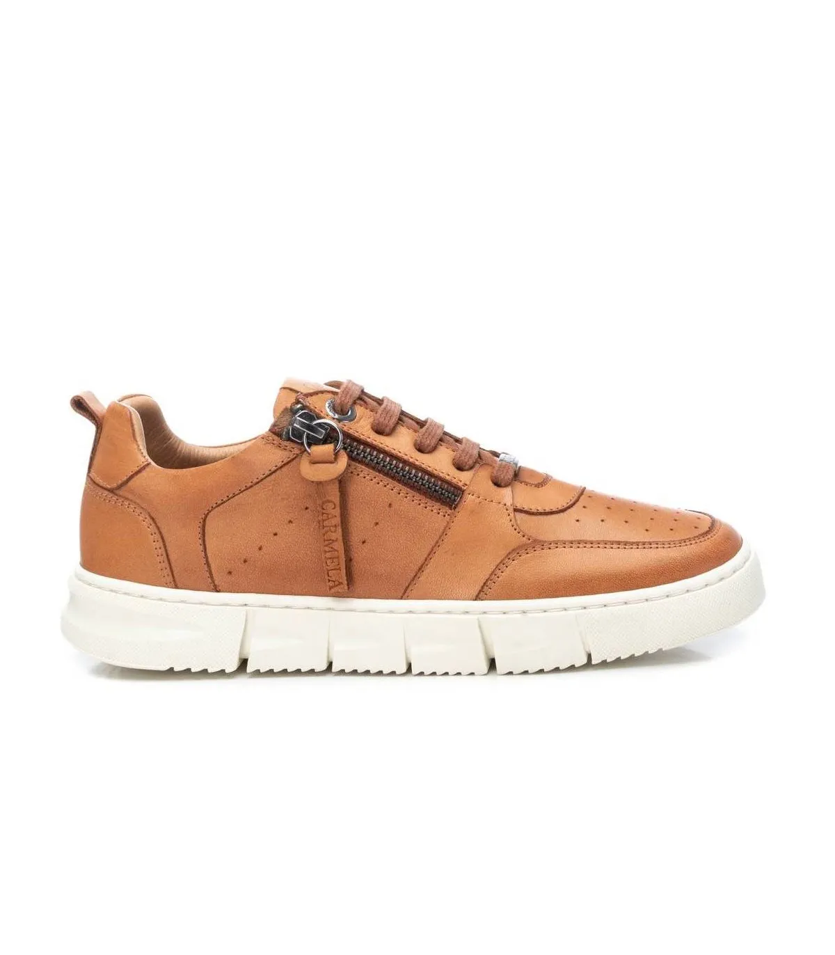 Zapatos deportivos en camel