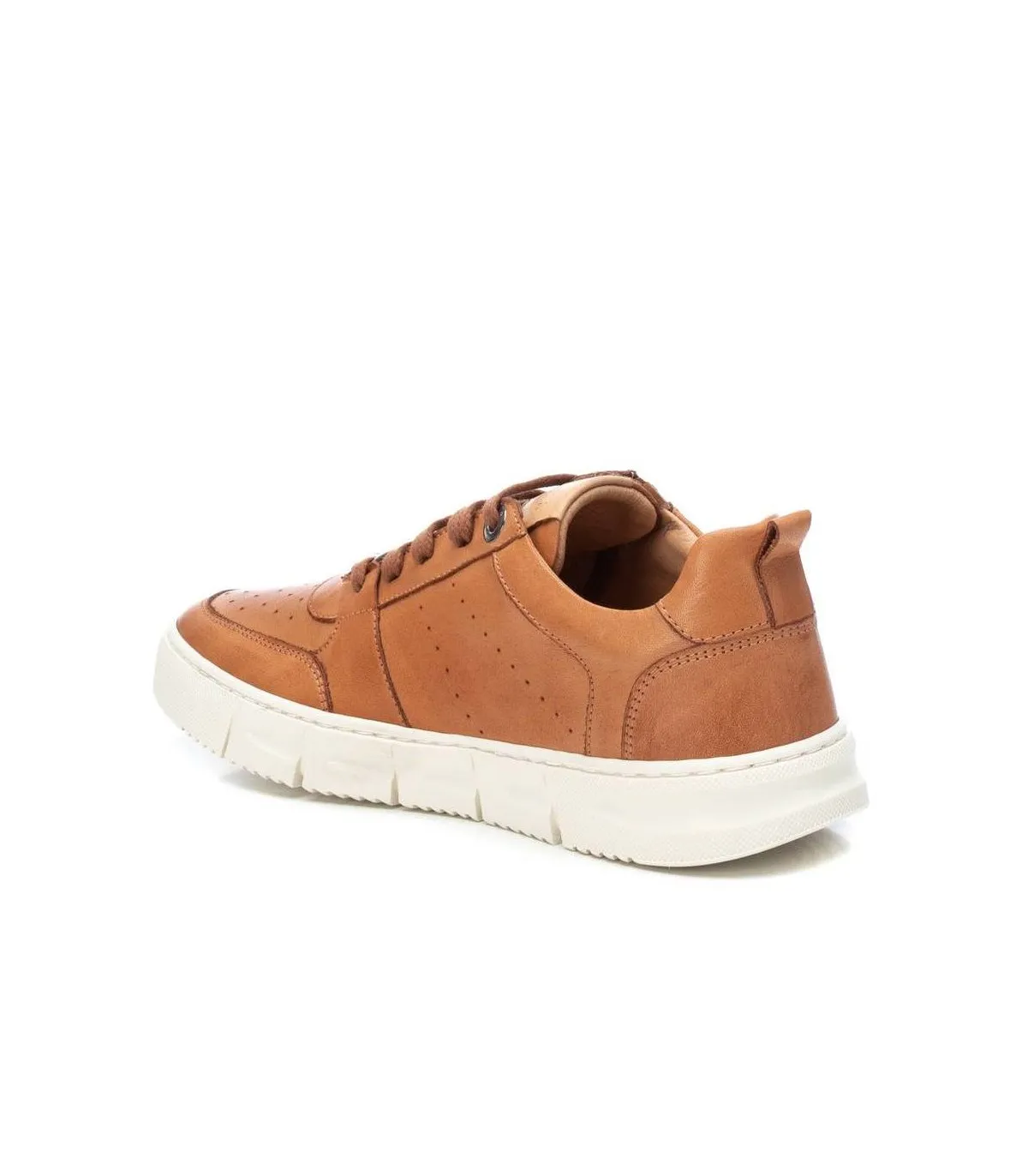 Zapatos deportivos en camel